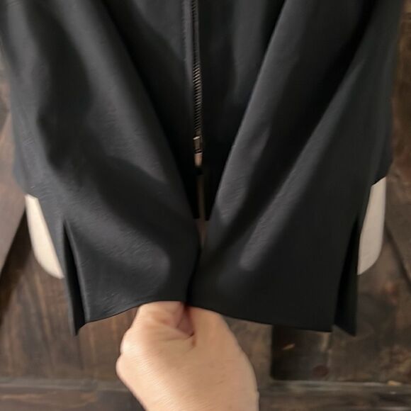 Max Mara black front zipper formal blazer jacket made Italy Sz- 8 - Picture 5 of 13